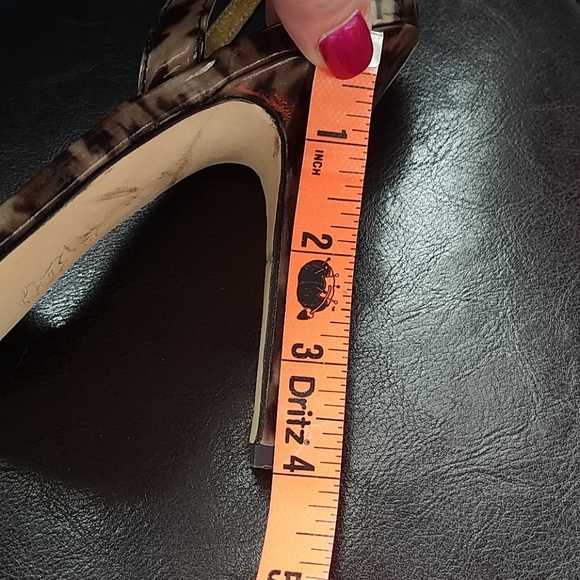 Via Spiga Women's Heels Sz 8 - Picture 7 of 8